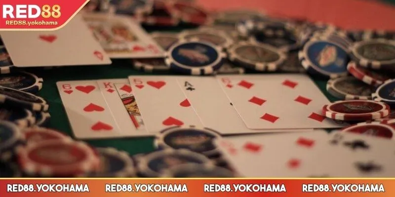 Phân đều quân bài mạnh yếu cho cả 3 chi